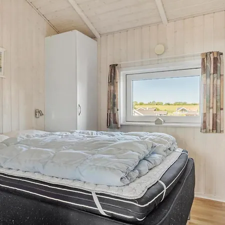 Сasa de vacaciones In With Sauna